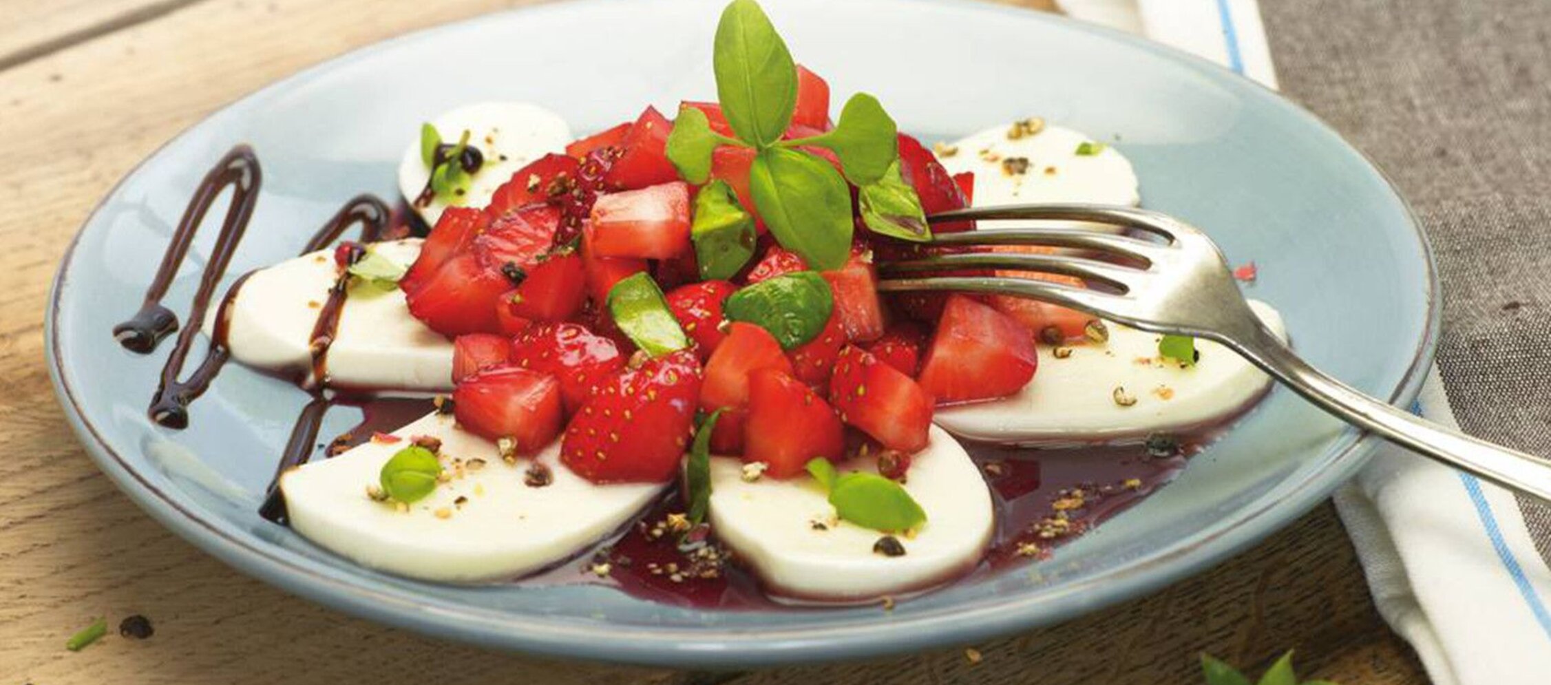 Rezept Mozzarella mit Balsamico-Erdbeeren